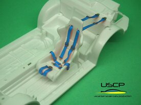 USCP 24A01 RACING SEATBELTS BLAUW 1/24