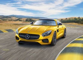 REVELL 07028 MERCEDES-AMG GT 1/24 