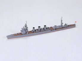 TAMIYA 31322 JAPANESE LIGHT CRUISER NAGARA 1/700
