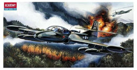 ACADEMY HOBBY MODEL KITS 12461 A-37B &ldquo;VIETNAM WAR" 1/72