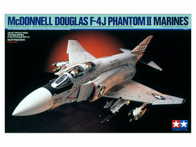 TAMIYA 60308 MCDONELL DOUGLAS F-4J PHANTOM II MARINES 1/32