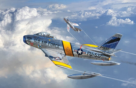 ITALERI 1426 F-86F SABRE&trade;​​​​​​​ 1/72