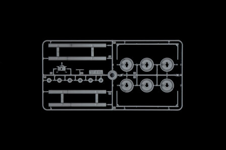 ITALERI 3911 TANK TRAILER &ldquo; WE ARE FAMILY&rdquo; 1/24