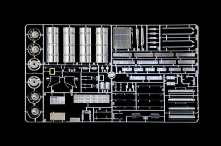 ITALERI 3925 FREIGHTLINER FLD 120 SPECIAAL 1/24