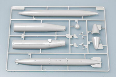 TRUMPETER 03301 RUSSIAN AIRCRAFT WEAPON 1/32