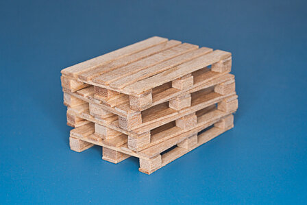 RB MODEL 35D30 HOUTEN PALLETS (VE 4) 1/35