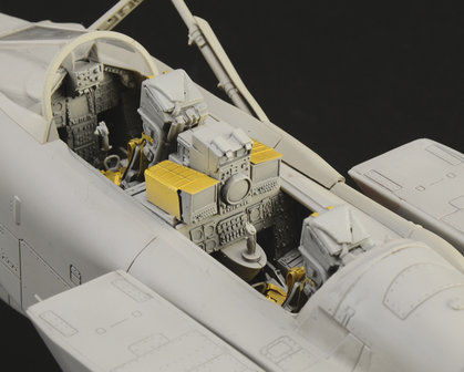 ITALERI 2513 TORNADO GR. 4 1/32