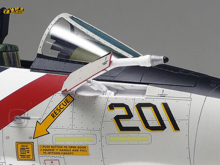 TAMIYA 61114 GRUMMAN F-14A TOMCAT 1/48