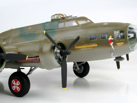 REVELL 04297 B-17F ,,MEMPHIS BELL&rdquo; 1/48