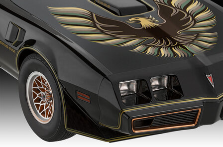 REVELL 07710 &rsquo;79 PONTIAC FIREBIRD TRANS AM 1/8