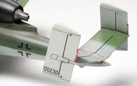 TAMIYA 61097 HEINKEL HE162 A-2 &ldquo;SALAMANDER&rdquo; 1/48