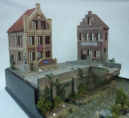 RT-DIORAMA 35215 DIORAMA-BASE: &quot;BROKEN BRIDGE&quot; 1/35