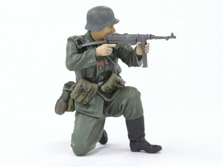 TAMIYA 35386 MILITARY MINIATURES GERMAN MACHINE GUN (MID-WW2) 1/35