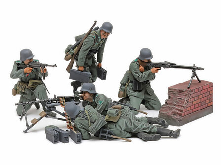 TAMIYA 35386 MILITARY MINIATURES GERMAN MACHINE GUN (MID-WW2) 1/35