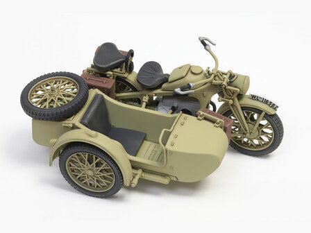 TAMIYA 35384 KS600 MOTORCYCLE &amp; SIDECAR 1/35