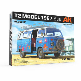 AK AK35022 T2 MODEL 1967 BUS 1/35