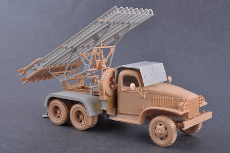HOBBYBOSS 84572 GAZ-AAA WITH BM13/16 KATYUSHA 1/35