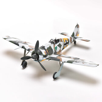 ZOUKEI-MURA SWS NO.22 FOCKE-WULF FW 190 A-4 1/32