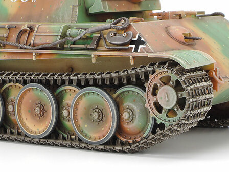 TAMIYA 35176 WWII GERMAN PANTHER G LATE VERSION 1/35