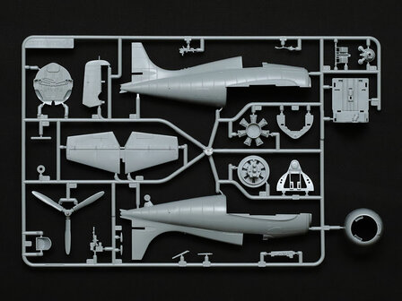 TAMIYA 61126 GRUMMAN FM-1 WILDCAT/MARTLET MK.V 1/48