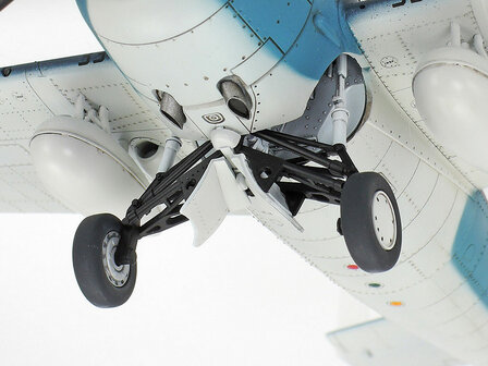 TAMIYA 61126 GRUMMAN FM-1 WILDCAT/MARTLET MK.V 1/48