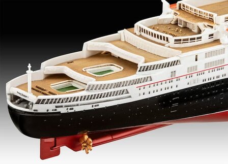 REVELL 05806 QUEEN ELIZABETH 2 1/1200