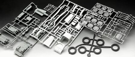 REVELL 07737 MERCEDES-BENZ SSKL 1/32