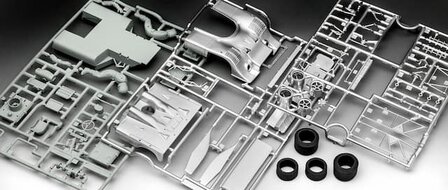 REVELL 07738 PORSCHE 917/10 1/32