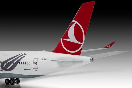 REVELL 03773 AIRBUS A350-900  1/144