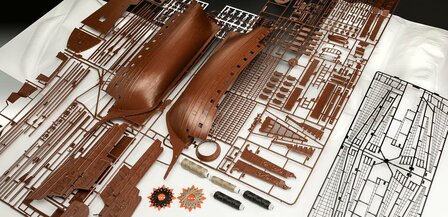 REVELL 05620 SPANISH GALLEON 1/96