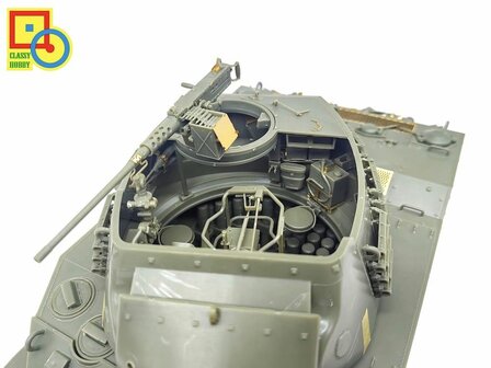 CLASSY HOBBY MC16016 US 75mm HOWITZER MOTOR GARRIAGE M8 1/16 