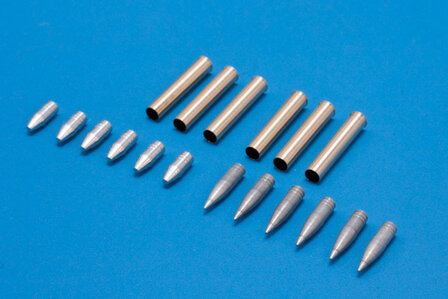 RB MODEL 72P10 WWII GERMAN 12,8cm PAK 40 L/61/2x6 PROJ. + 6 shells SPG &quot;STURER Emil&quot; 1/72