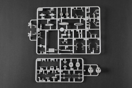 TRUMPETER 05367 HMS ARGONAUT 1/350