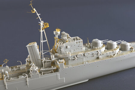 TRUMPETER 05367 HMS ARGONAUT 1/350