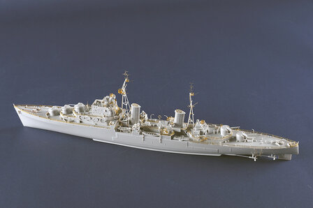 TRUMPETER 05367 HMS ARGONAUT 1/350