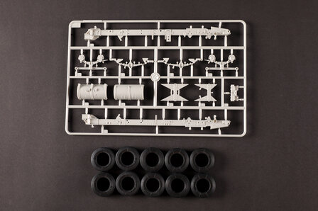 TRUMPETER 01084 M915 GUN TRUCK 1/35