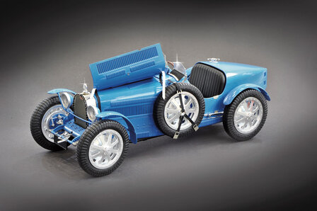 ITALERI 4713 BUGATTI TYPE 35B ROADSTER 1/12