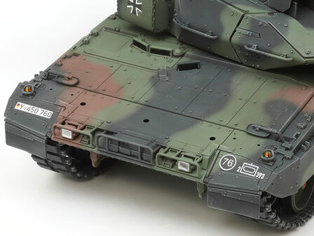 TAMIYA 35387 GERMAN MAIN BATTLE TANK KPZ LEOPARD 2 A7V 1/35