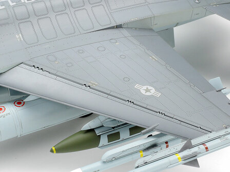 TAMIYA 60315 LOCKHEED MARTIN&reg; F-16CJ [BLOCK 50] FIGHTING FALCON&trade;&nbsp;1/32