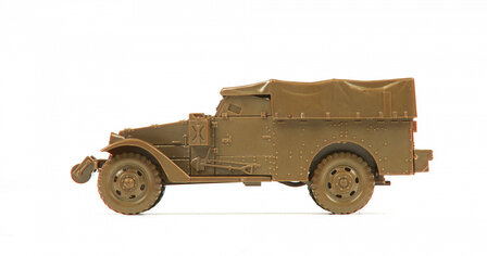 ZVEZDA 6245 AMERICAN ARMORED PERSONNEL CARRIER M-3 SCOUT CAR 1/100