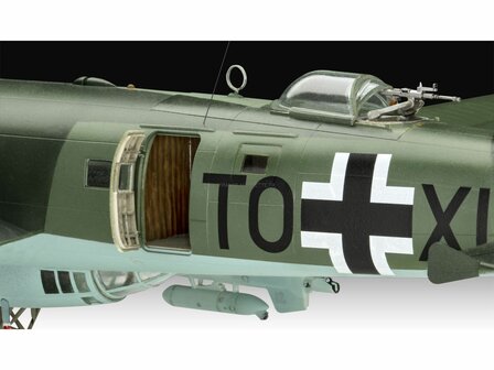 REVELL 03777 FOCKE-WULF FW 200 C-5/C-8 CONDOR 1/72
