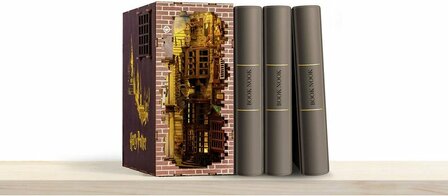 REVELL-00530 HARRY POTTER &quot;DIAGON ALLEY&quot; (BN)
