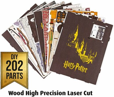 REVELL-00530 HARRY POTTER &quot;DIAGON ALLEY&quot; (BN)