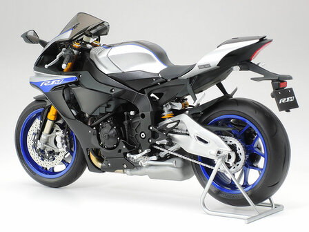 TAMIYA 14133 YAMAHA YZF-R1M 1/12