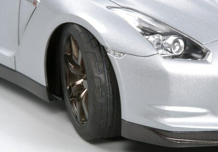 TAMIYA 24300 NISSAN GT-R 1/24