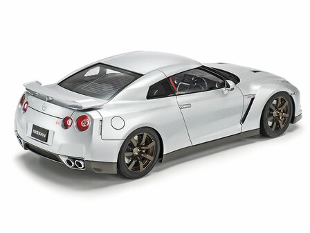 TAMIYA 24300 NISSAN GT-R 1/24