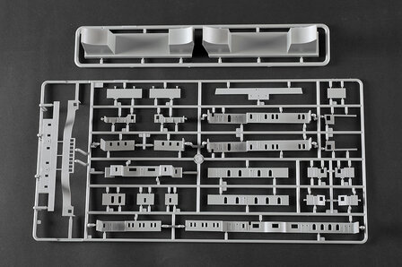TRUMPETER 03721 HMHS BRITANNIC 1/200