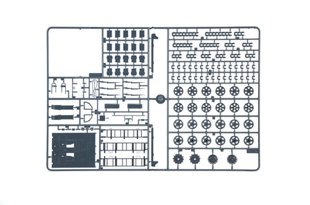 ITALERI 6395 WWII GERMAN Sd.Kfz. 10/4 w. FLAK 30 AND CREW 1/35 