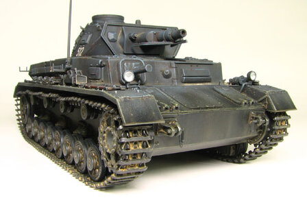 TRISTAR 35023 WWII GERMAN PKfw IV Ausf D/TAUCH 1/35 