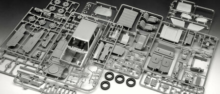 REVELL 05623 50 JAAR VW GOLF 1 GTI 1/24